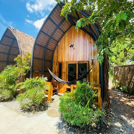 Maayong Hostel (Adults Only) Моалбоал Екстер'єр фото