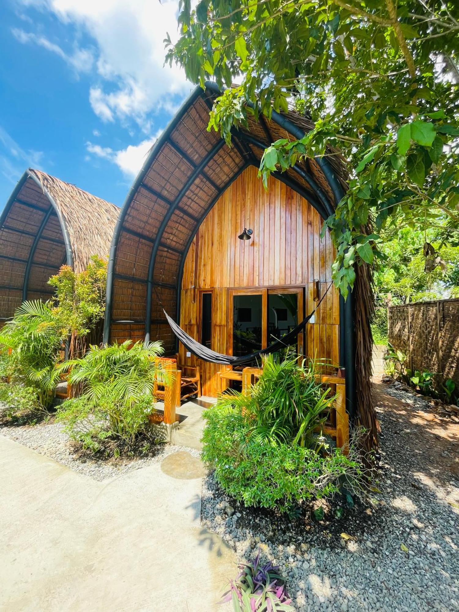 Maayong Hostel (Adults Only) Моалбоал Екстер'єр фото